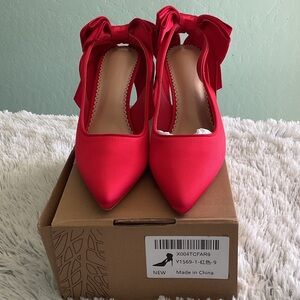Chic Red Bow Women's Heels